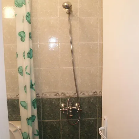 בית הארחה Vasima 2*